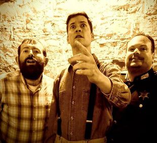 The War of the Worlds / The Monkey's Paw show poster