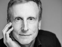 Hugh Wolff Conducts Beethoven & Mozart