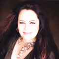Amy Hanaiali'i: One Voice, One Guitar in Hawaii
