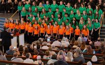 Viva Voices Choral Organization