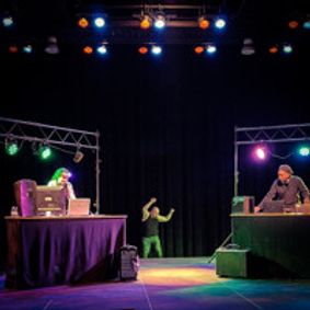 EXTENDED PLAY by Ben Marshall show poster