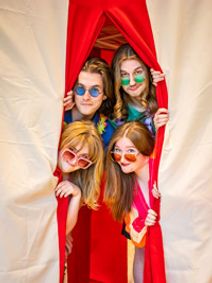 Cosí fan tutte (Mozart opera) show poster