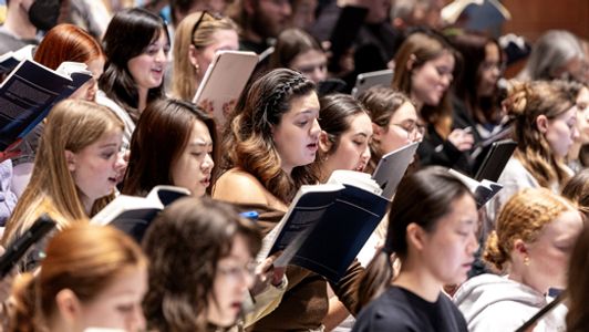 Cincinnati Youth Choir: Common Threads