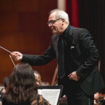 CCM Orchestral: ¡Si, Se Hable Español!