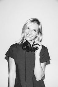 Jo Whiley's 90's Anthems Beach-Side Outdoor Day Festival show poster