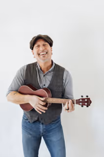 Steven Courtney’s Bag of Dreams