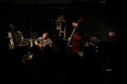 Live Music Brunch - Coloriage show poster