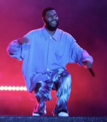 Khalid & Lauv at 713 Music Hall