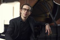 Nicolas Namoradze, Piano