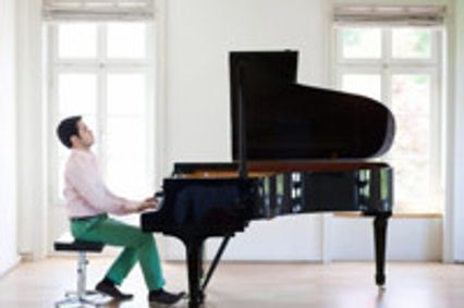 Award-winning Swiss-French pianist in Carnegie recital debut show poster