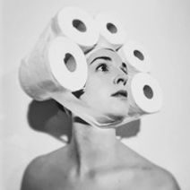 Kat Bond: Loo Roll