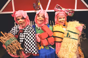 The Three Little Pigs at Beverly Arts Center in Chicago