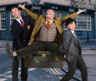 ONE MAN, TWO GUVNORS show poster