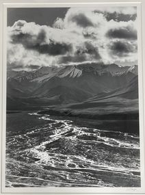  Ephemeral Monuments: A Stillman Sawyer Retrospective