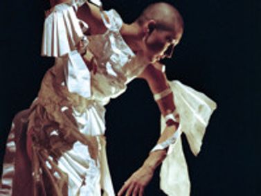 Residuals (住み・墨) show poster