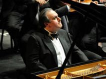 Yefim Bronfman Plays Rachmaninoff