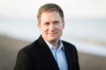 “Musical Storytelling: The Poetry Behind Piano Masterpieces” with Andrew Armstrong