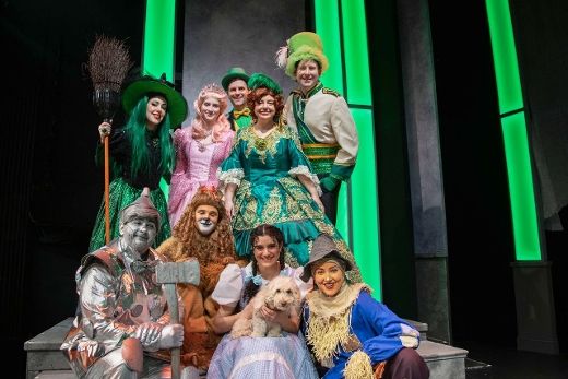 Dorothy's Adventures In Oz