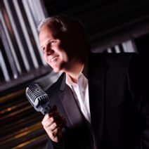 David Slater: A Celebration of Broadway Romance