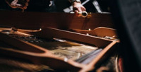 CONNECTIONS | AUSTRIAN & AMERICAN COMPOSERS PART 1: SOLO WORKS show poster