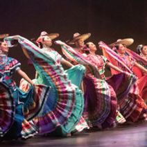 Ballet Folklórico de Los Ángeles Mariachi Garibaldi de Jaime Cuéllar ¡Viva Mexico! ¡Viva America!