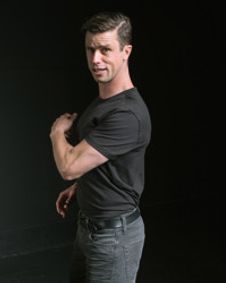 Border People show poster