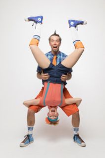 Mittens & Mistletoe - A Winter Circus Cabaret