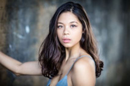 Eva Noblezada show poster