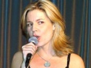 Jessica-Snow performs a sultry and jazzy "Can't Filler Up Anymore" Photo