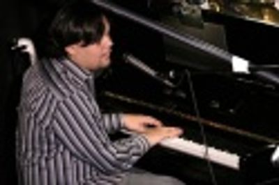 Robert Lopez Photo