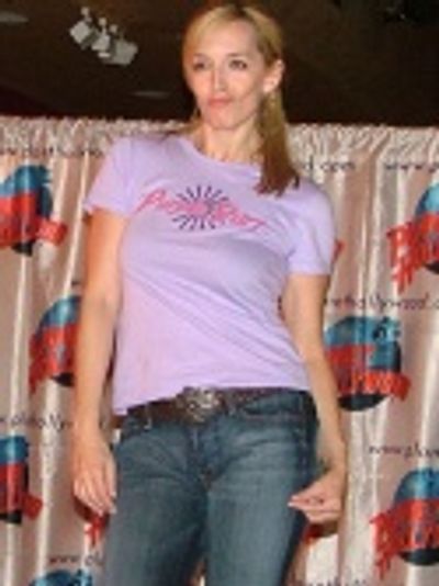 Julia Murney Photo