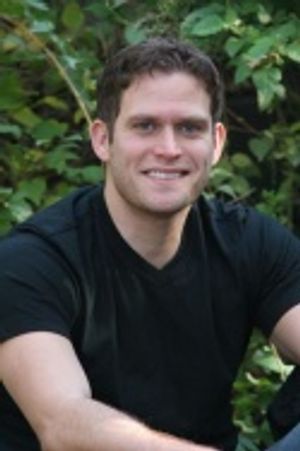 Steven Pasquale (Archibald Craven) Photo