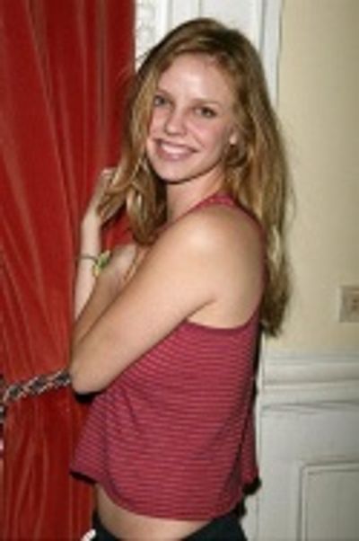  Kelli Garner Photo