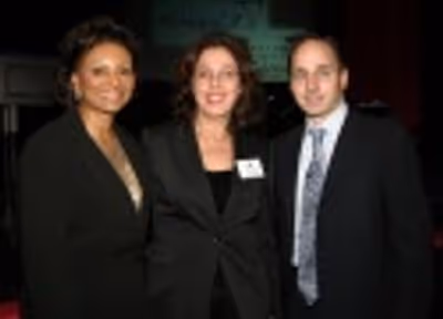 Honoree Leslie Uggams, Amas Musical Theatre Artistic Director Donna Trinkoff and Yank Photo