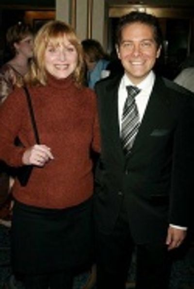 Roslyn Kind and Michael Feinstein

 Photo