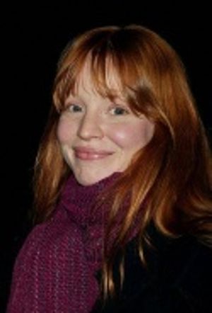 Lauren Ambrose Photo