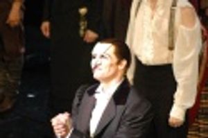 Howard McGillin Photo