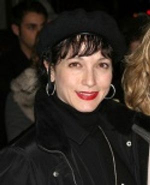 Bebe Neuwirth  Photo