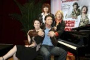Hugh Jackman, Colleen Hewett, Angela Toohey and Chrissy Amplett Photo