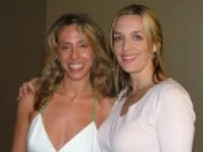 Backstage, Amanda Green and Julia Murney give us big smiles! Photo
