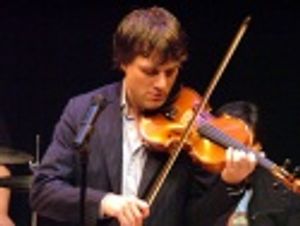 Manoel Felciano Photo