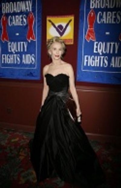 Trudie Styler Photo