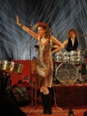 Sandra Bernhard Photo