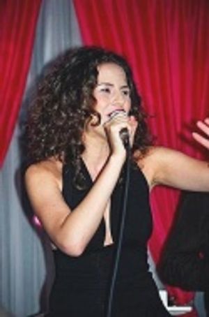 Mandy opened the concert with
Jim Steinman's 'Tonight is
What it Means to be Young' Photo