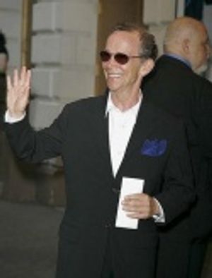 Joel Grey Photo