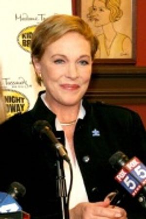 Julie Andrews Photo