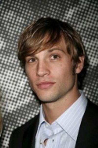 Logan Marshall-Green Photo