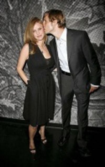 Kelli Garner & Marshall Green Photo