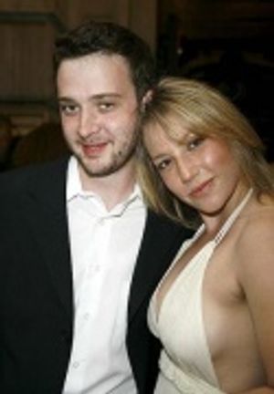 Ari Graynor & Eddie Kay Thomas Photo