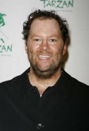 Shuler Hensley Photo